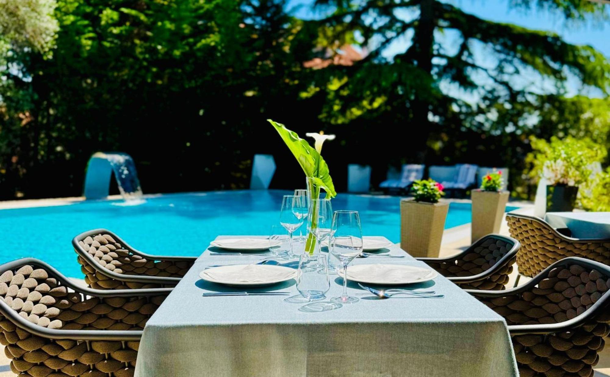 Hotel Arupinum Rovinj Exteriör bild